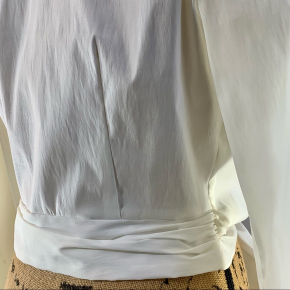 White formal long sleeve, button up, cuffed, sleeves - Picture 4 of 11
